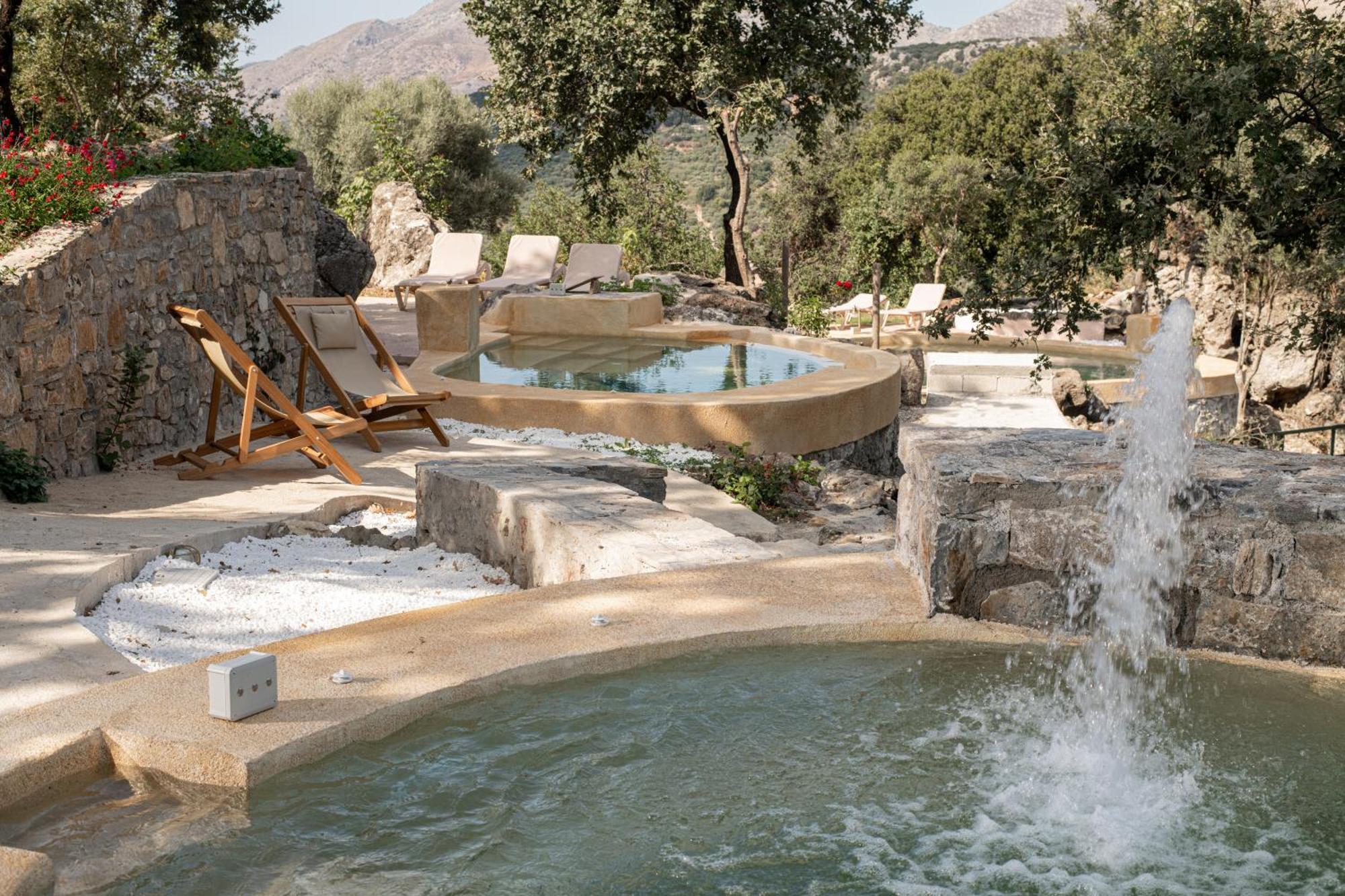 Enagron Ecotourism Village Axós Exterior foto