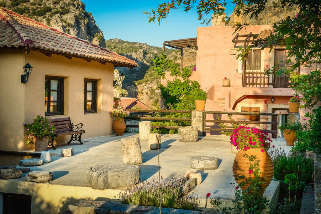 Enagron Ecotourism Village Axós Exterior foto